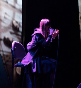 Soulful performance by Aimer! Photo credit: Musicman-Net.